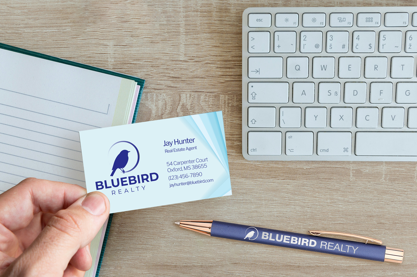 Custom Pens vs Business Cards 